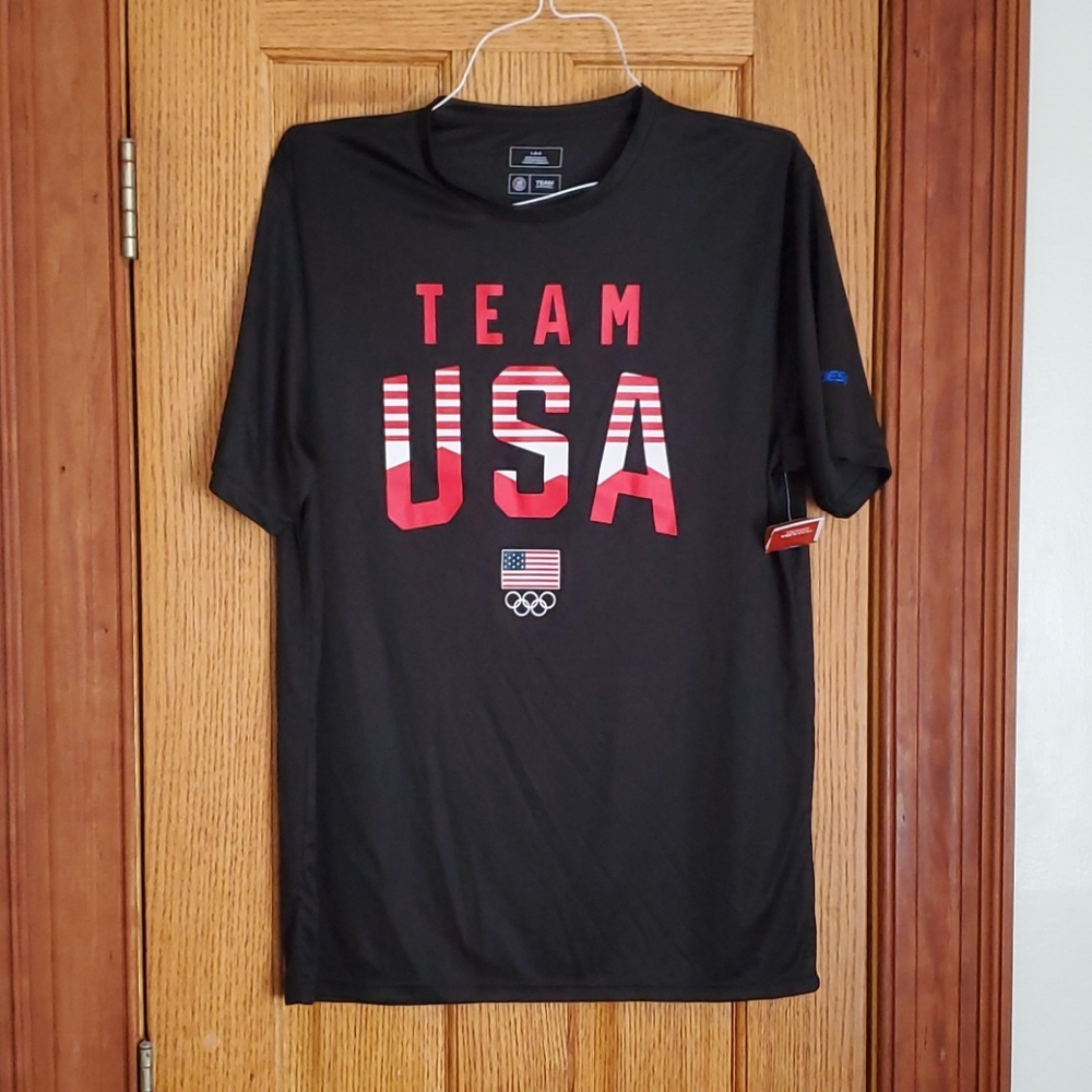 Team USA Polyester T Shirt size L NWT